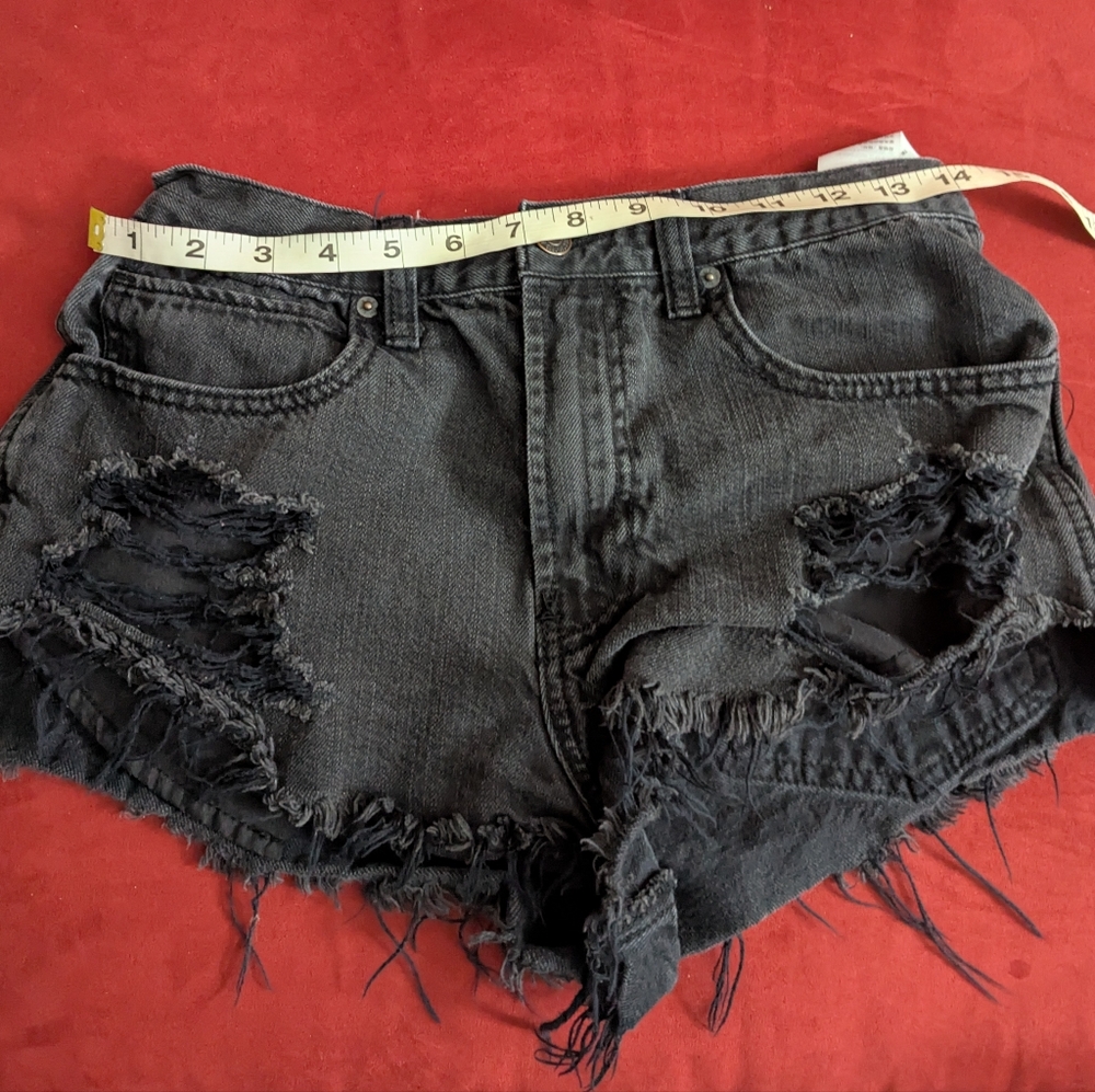 High Waist Abercrombie booty Shorts Black Distressed Size 4-6
